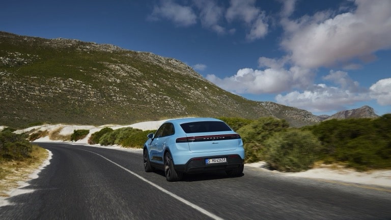 Porsche Macan 2026: Πιο έξυπνη, πιο άνετη και πιο διασκεδαστική