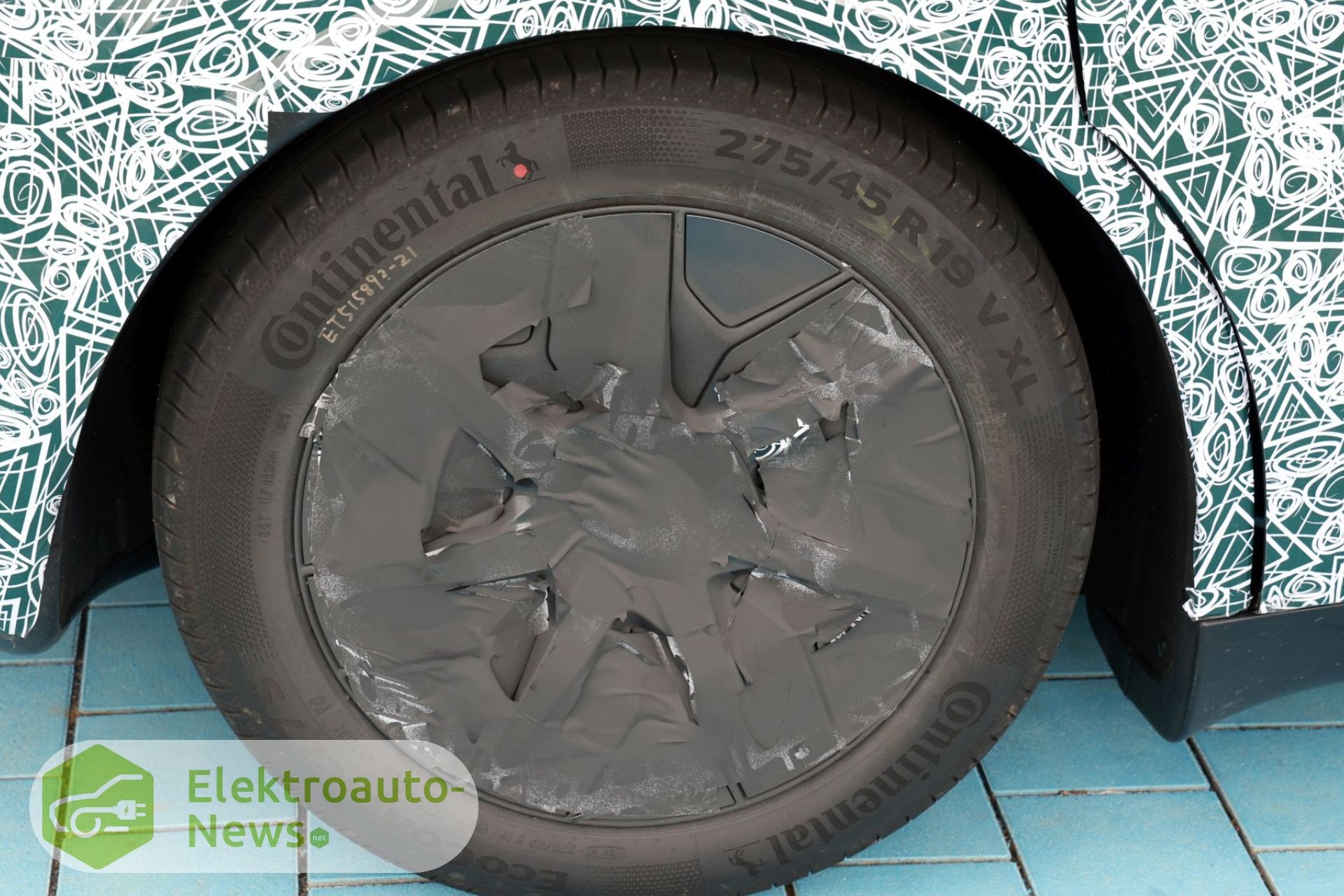 Εντοπίστηκε νέο πρωτότυπο Tesla Model Y Performance