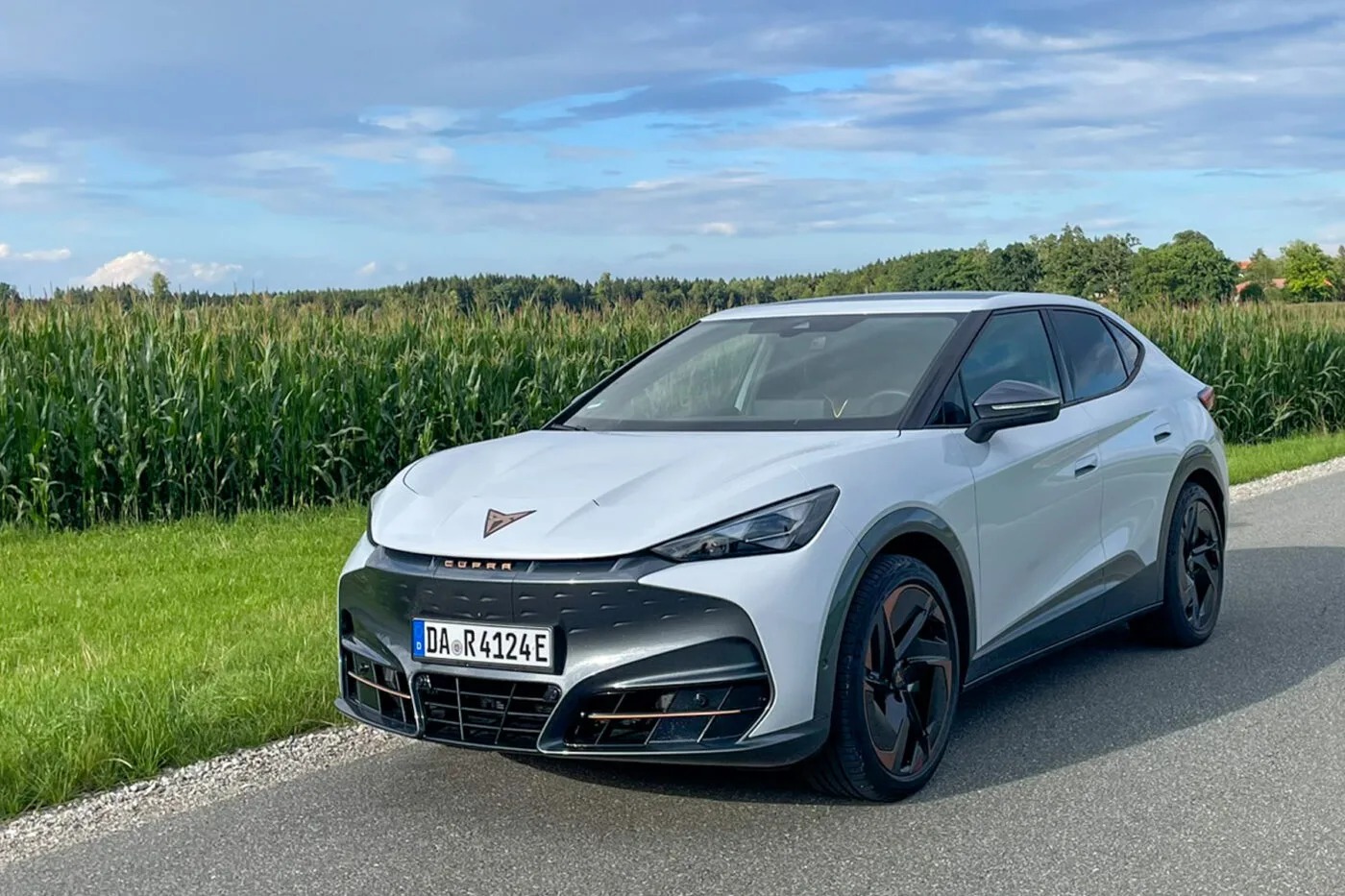 Cupra Tavascan: Το ηλεκτρικό που κάνει τα Tesla να κοιτάνε στον καθρέφτη