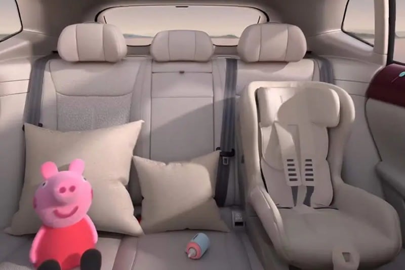 Voyah Courage 2025 - Το ηλεκτρικό SUV που φορτίζει 500 χλμ. σε 15 λεπτά!