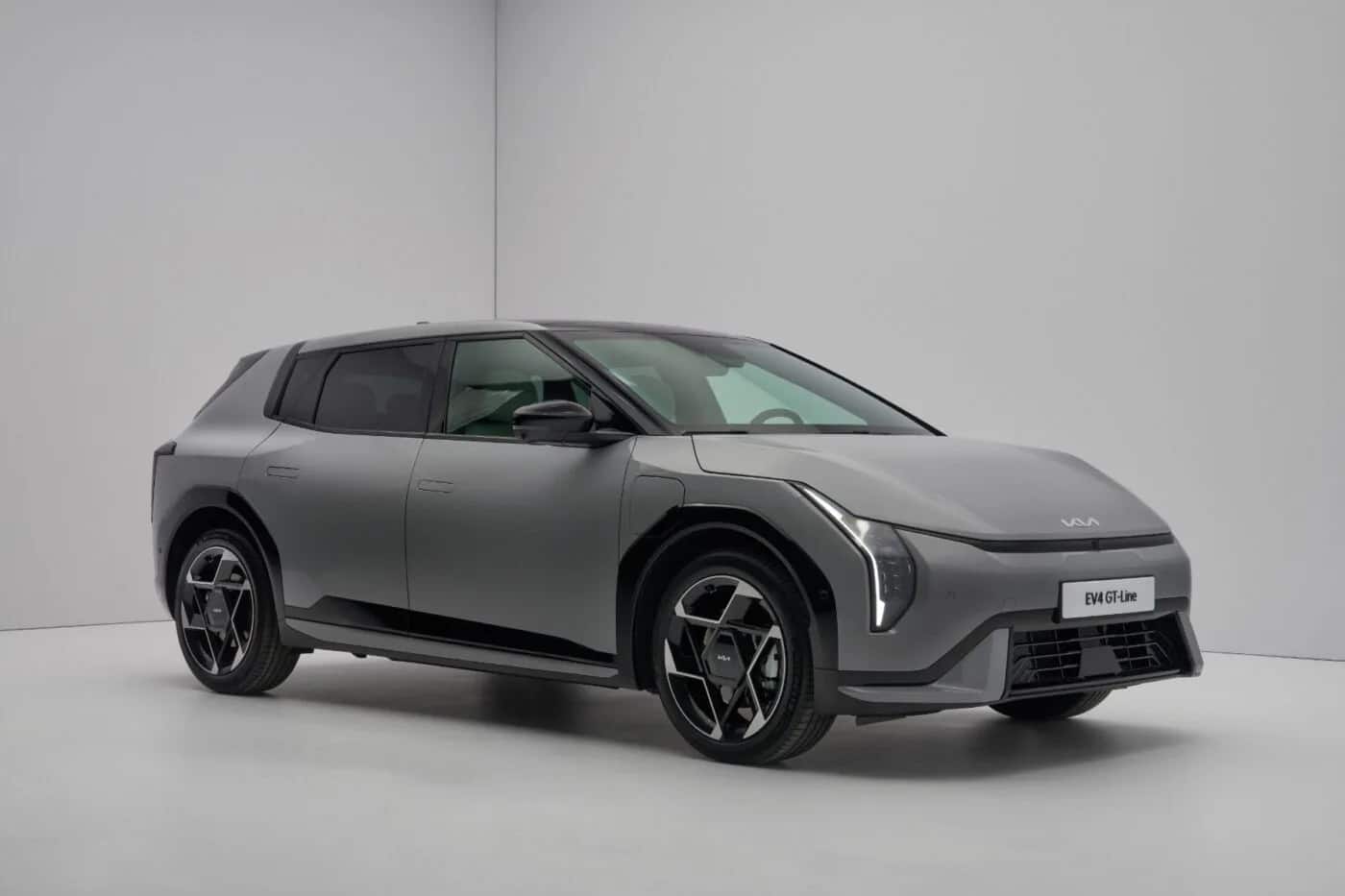 Η Kia ξεκινά την παραγωγή του EV4 στην Ευρώπη