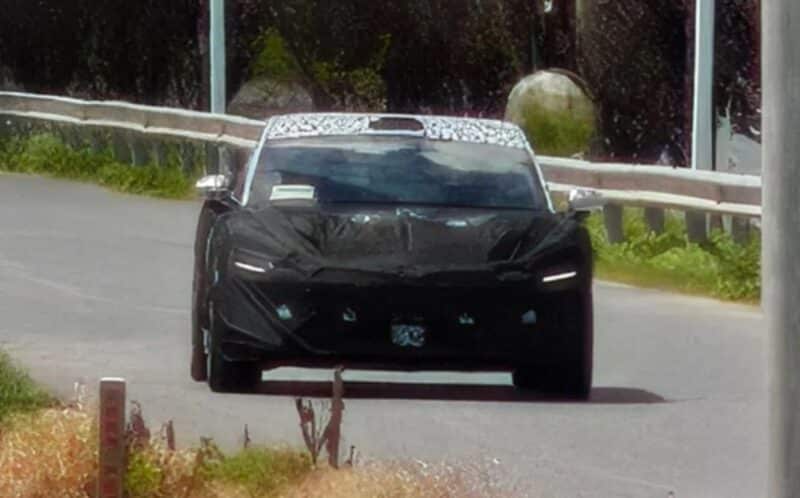 Διέρρευσαν οι πρώτες εικόνες του Xiaomi SU7 L – Είναι το «κινεζικό Panamera»;