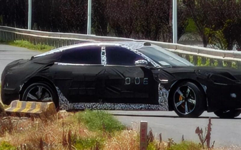 Διέρρευσαν οι πρώτες εικόνες του Xiaomi SU7 L – Είναι το «κινεζικό Panamera»;