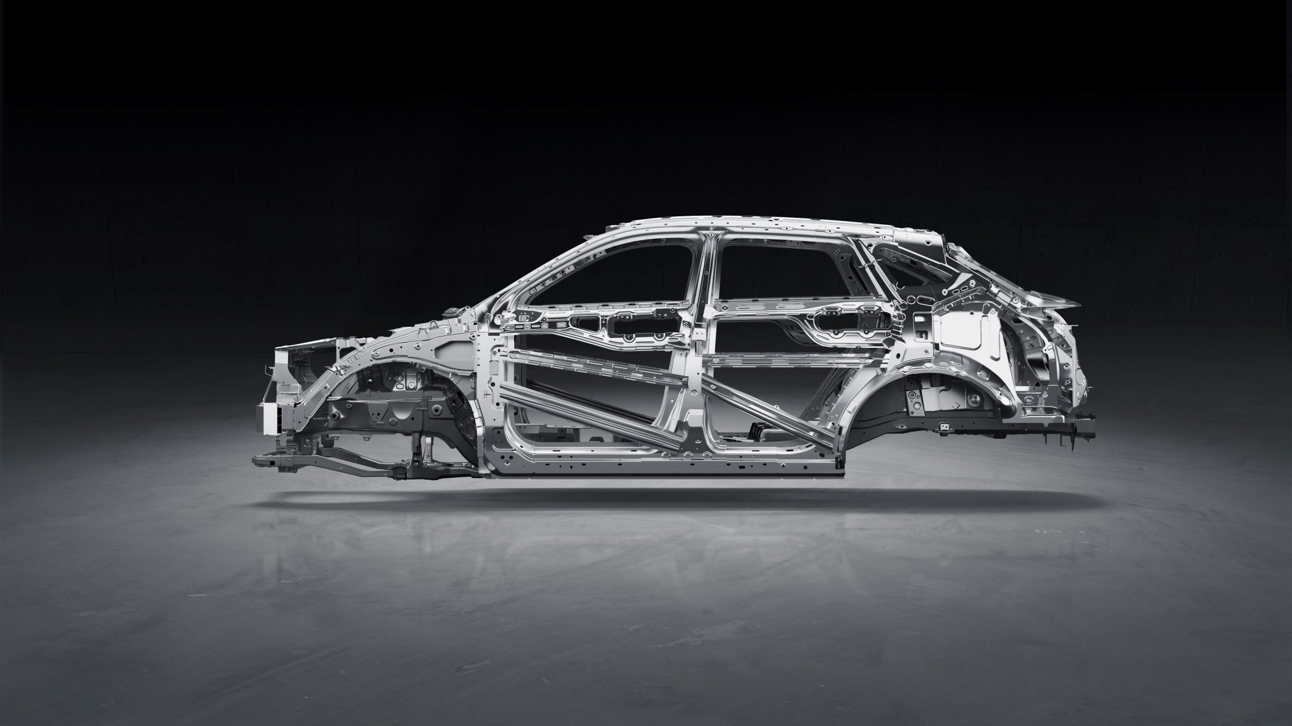 Το OMODA 9 SHS εξασφάλισε κορυφαία βαθμολογία 5 αστέρων στις δοκιμές ασφαλείας του Euro NCAP