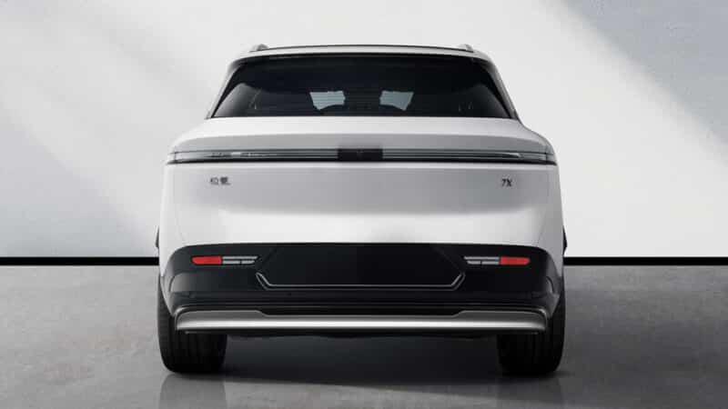 Νέο Zeekr 7X 2025: Αυτονομία έως 802 χλμ. και πιο ισχυροί ηλεκτροκινητήρες
