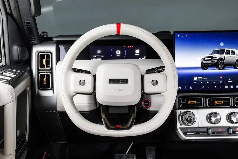 Το iCar Super V23 EV της Chery κέρδισε το παγκόσμιο ρεκόρ Γκίνες για την ταχύτερη ανάβαση σε αμμόλοφο