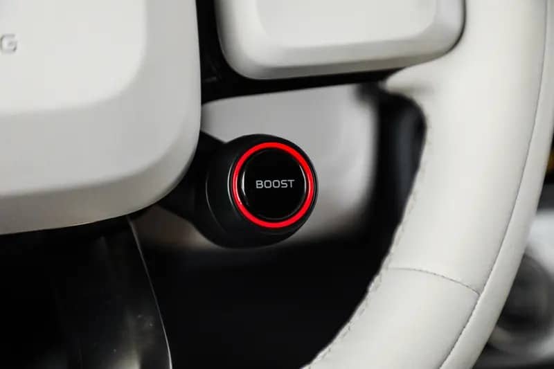 Το iCar Super V23 EV της Chery κέρδισε το παγκόσμιο ρεκόρ Γκίνες για την ταχύτερη ανάβαση σε αμμόλοφο