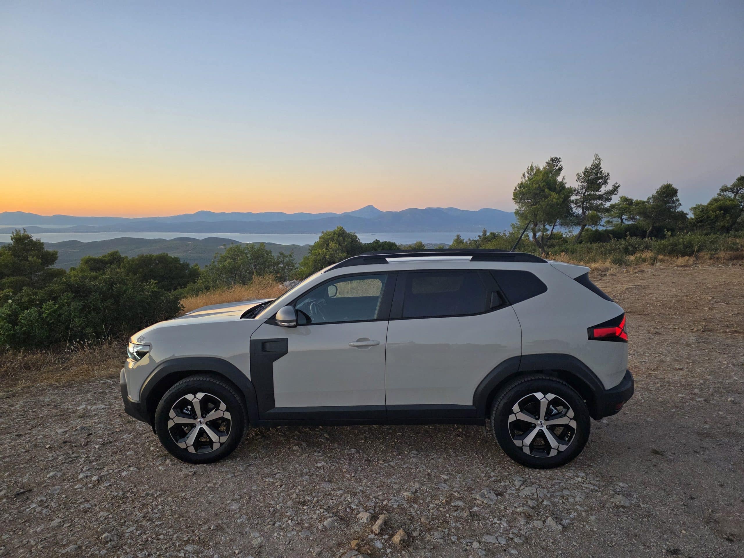 Δοκιμή Dacia Duster 1.6 Hybrid 140 hp: Η νέα υβριδική εποχή