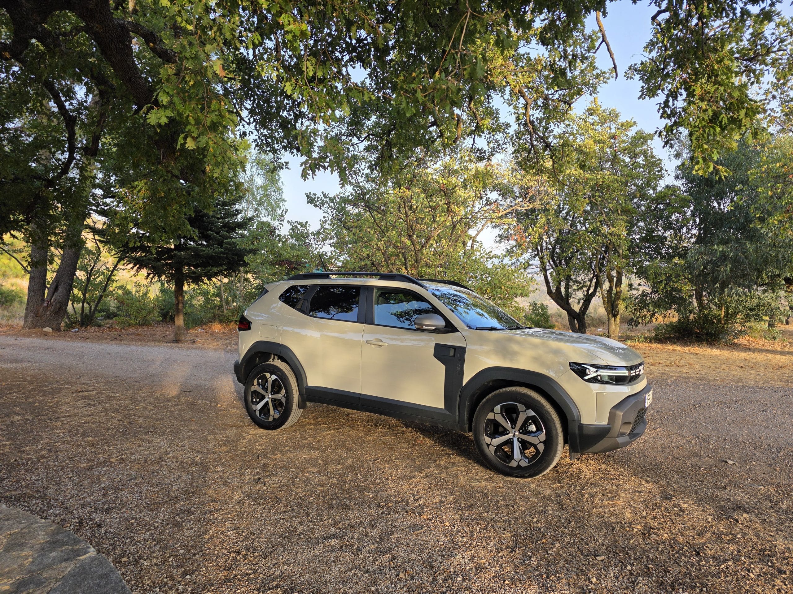 Δοκιμή Dacia Duster 1.6 Hybrid 140 hp: Η νέα υβριδική εποχή