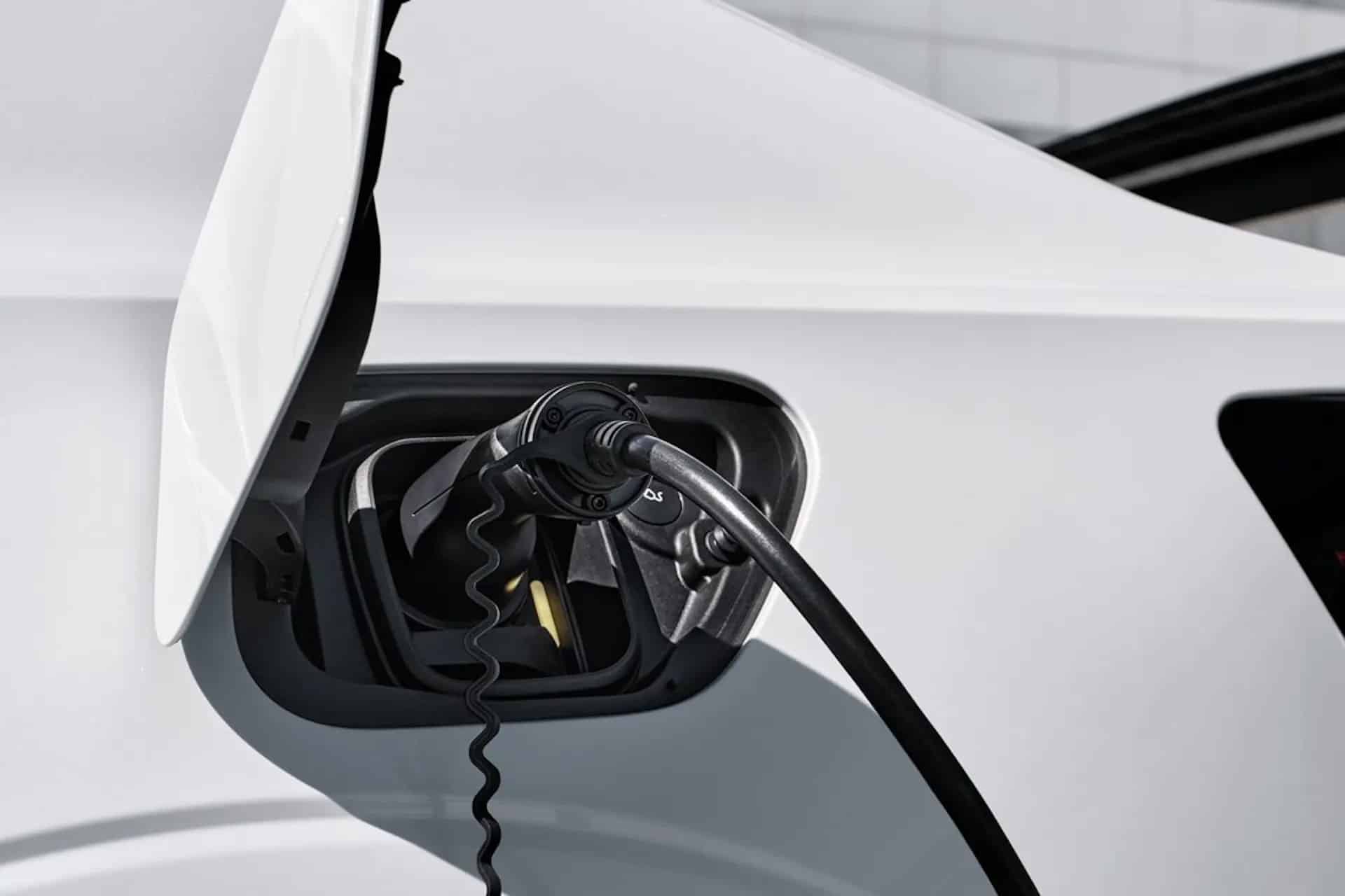 Shell: Η «επανάσταση» που μειώνει τον χρόνο φόρτισης EV σε λιγότερο από 10 λεπτά!