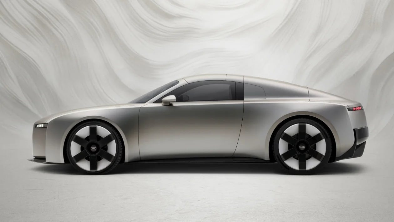 Το Audi TT επιστρέφει και μπαίνει στη πρίζα