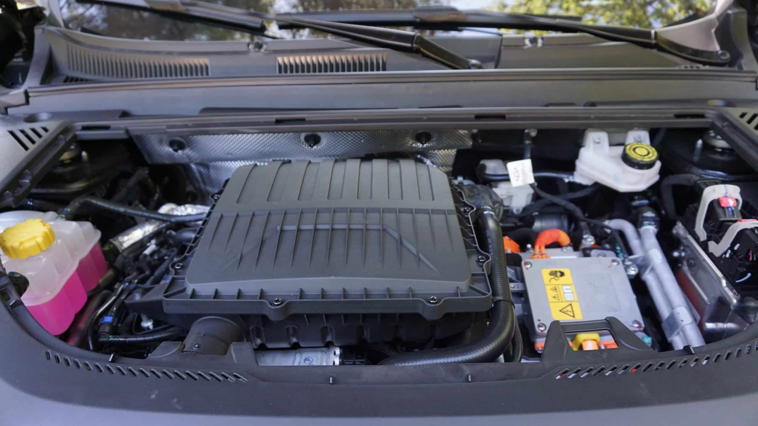 Δοκιμή Chery Tiggo 7 PHEV: Ισορροπία που κερδίζει