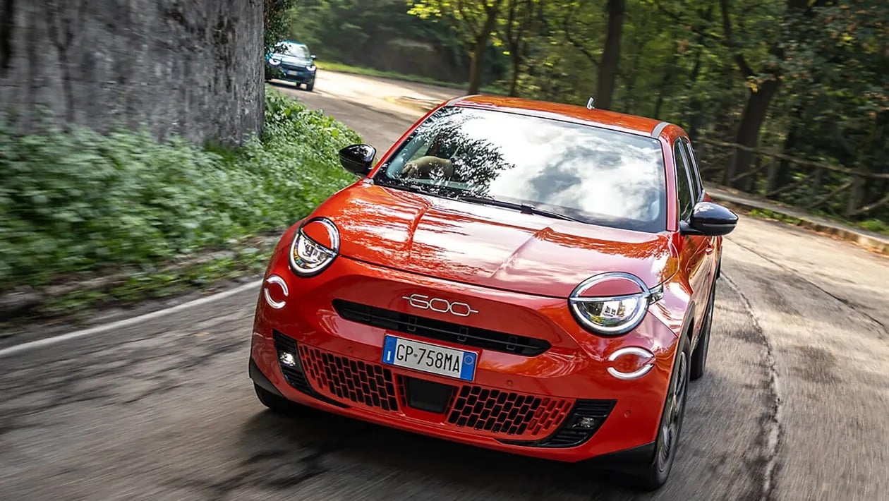 Νέο Fiat 600e Icon: Το ηλεκτρικό SUV που θα σε κάνει να ξεχάσεις τα βενζινοκίνητα