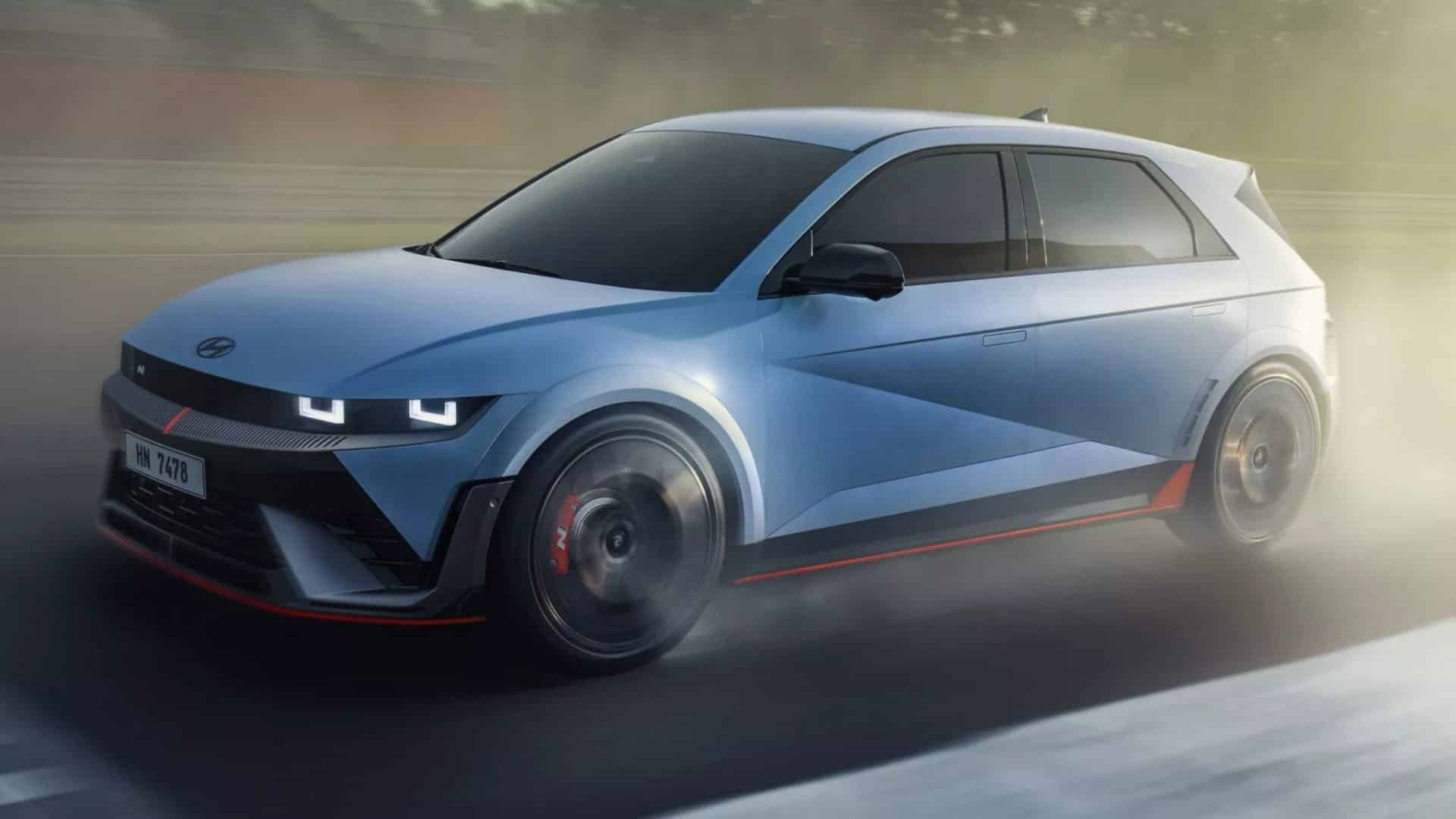 Hyundai Ioniq 5 N Essential: Η νέα πιο προσιτή έκδοση, που φέρνει τις επιδόσεις πιο κοντά