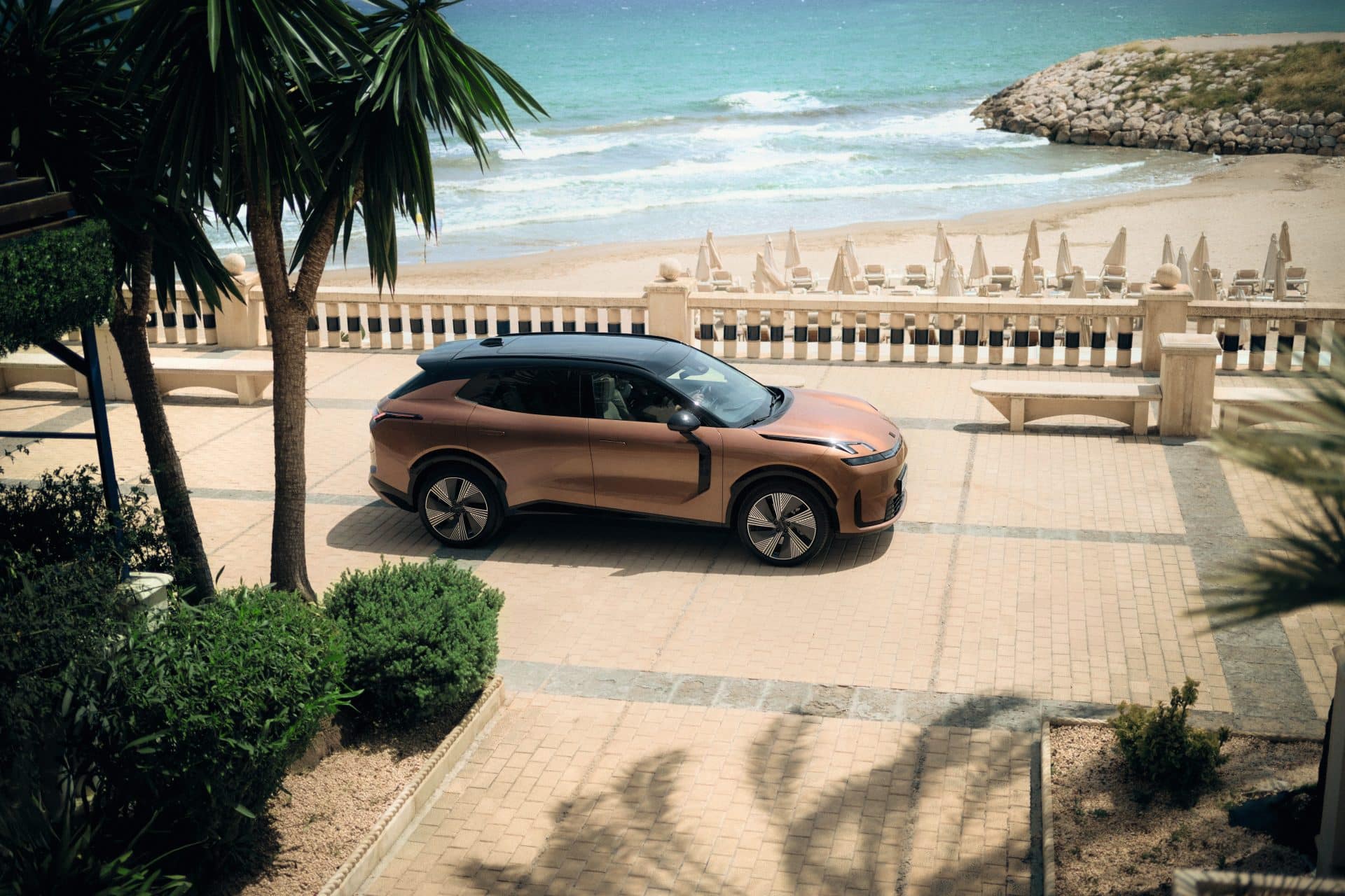 Lynk & Co 08 – Το νέο Plug-In Hybrid έφτασε στην Ελλάδα