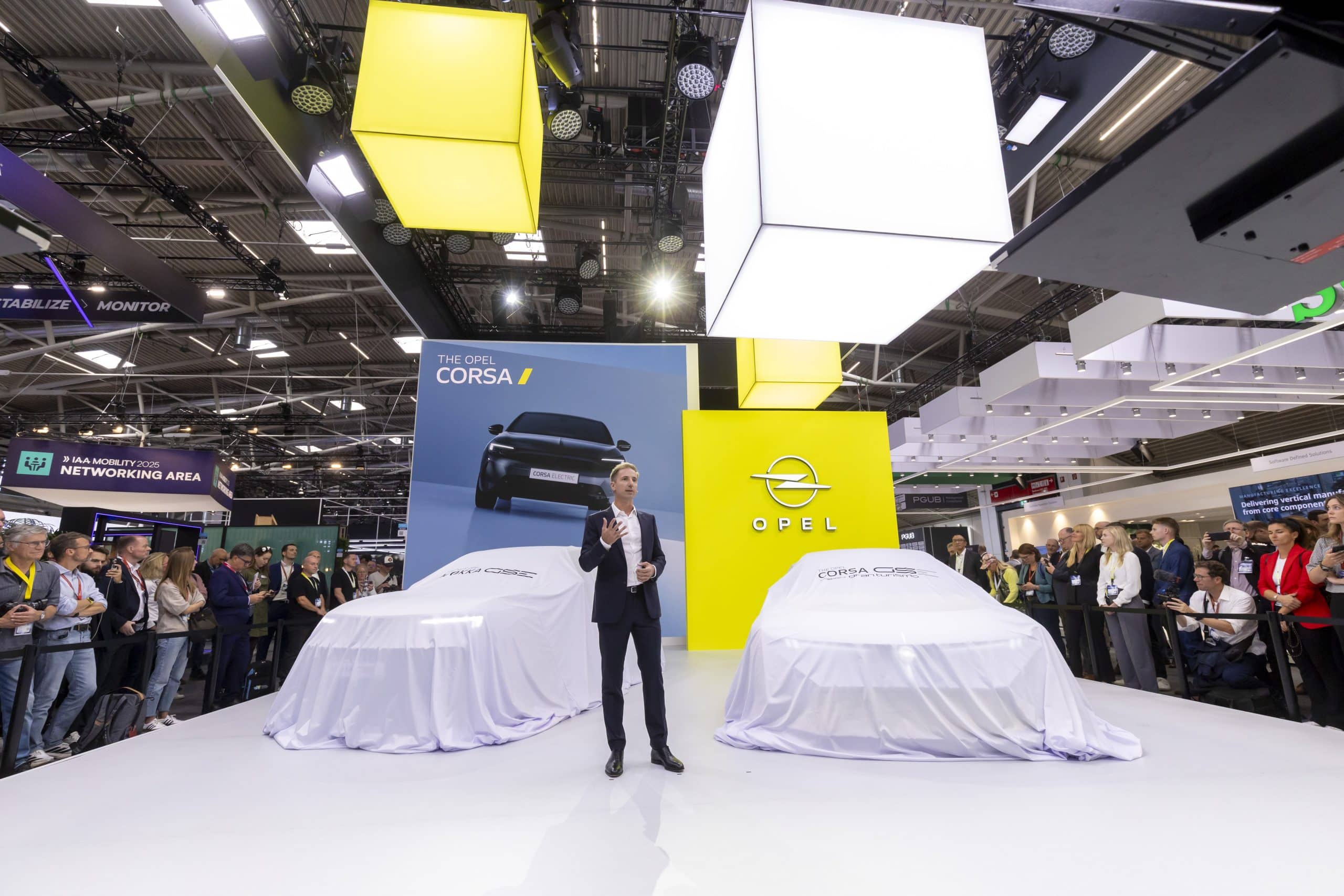 Τα Opel Corsa GSE Vision Gran Turismo και Opel Mokka GSE γιορτάζουν την παγκόσμια πρεμιέρα τους