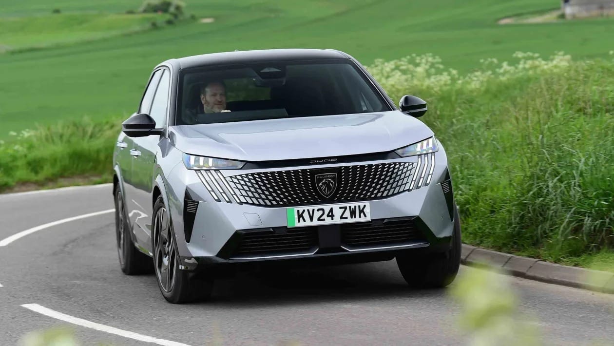 Peugeot 3008 2025: Ένα βήμα μπροστά στην κατηγορία των SUV