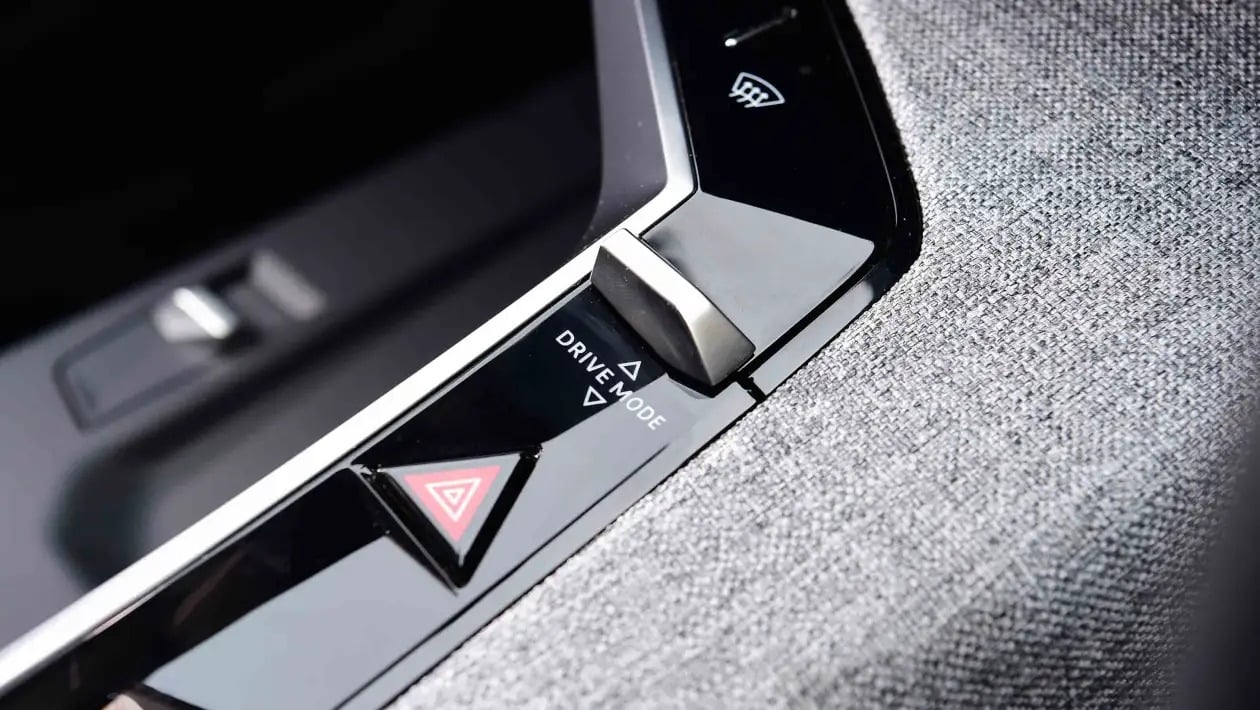 Peugeot 3008 2025: Ένα βήμα μπροστά στην κατηγορία των SUV