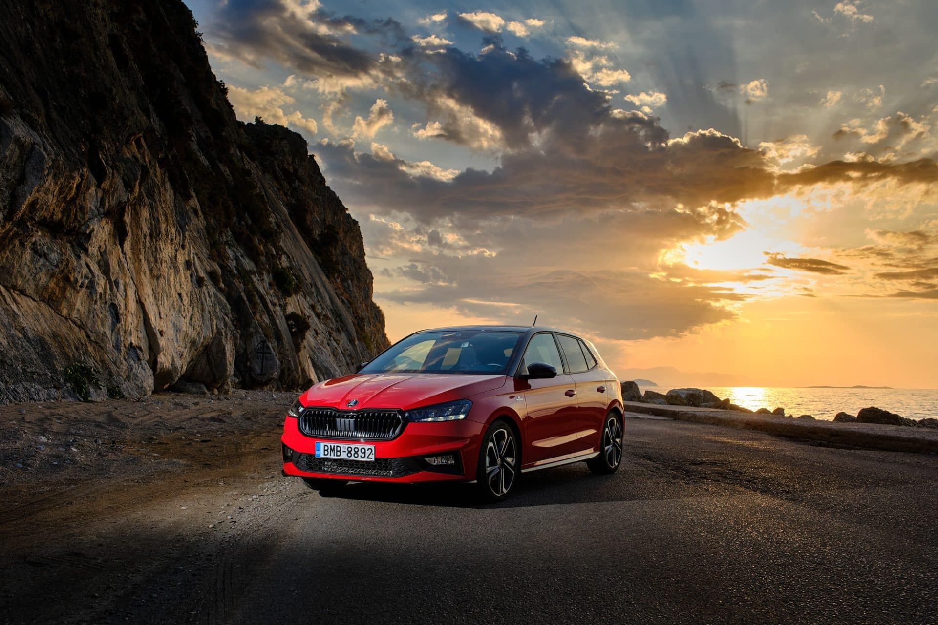 Μίλτος Τεντόγλου & Skoda Fabia: κινηματογραφική συνεργασία με πάθος (βίντεο)