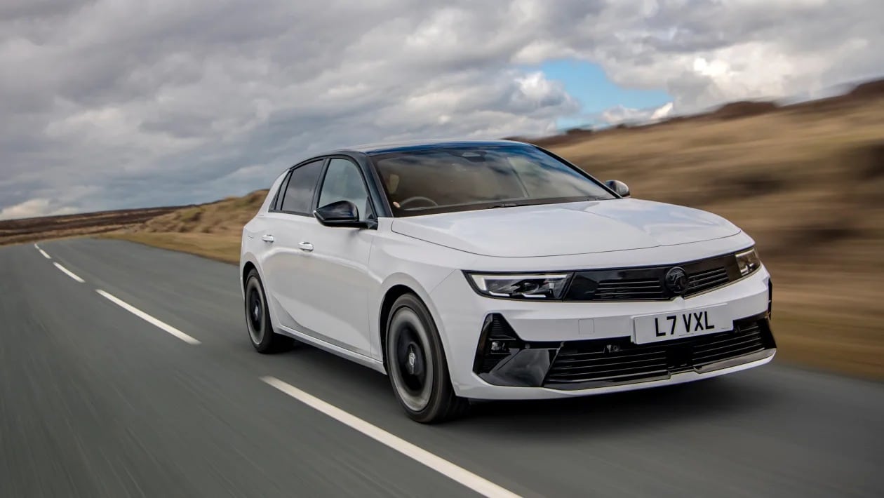 Νέο Opel Astra PHEV: Μεγαλύτερη ηλεκτρική αυτονομία, καλύτερες επιδόσεις