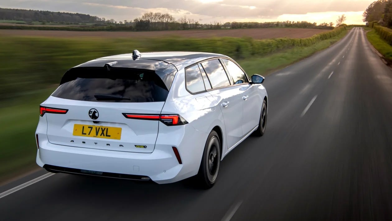 Νέο Opel Astra PHEV: Μεγαλύτερη ηλεκτρική αυτονομία, καλύτερες επιδόσεις