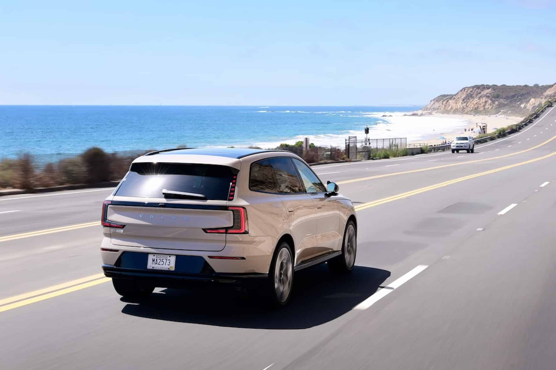 Volvo EX90: Το ηλεκτρικό «θηρίο» που αλλάζει τους κανόνες στα πολυτελή SUV