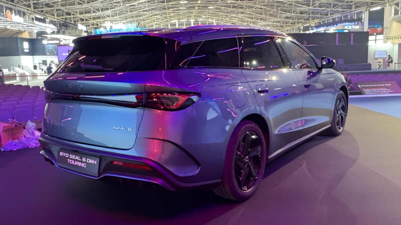 Νέο BYD Seal 6 DM-i Touring - Το PHEV combi που φτάνει τα 1.300+ χλμ, κάνει ντεμπούτο στην Ευρώπη!