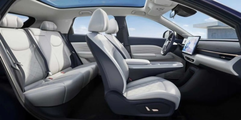 Arcfox T1: Το νέο ηλεκτρικό hatchback που απειλεί BYD και Geely με τιμή €7.400 στη Κίνα