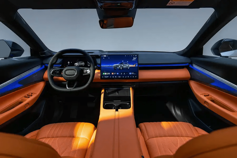 Νέα εποχή για τη Lynk & Co: Τα εκρηκτικά PHEV 07 EM-P και 08 EM-P έρχονται με... φόρα!