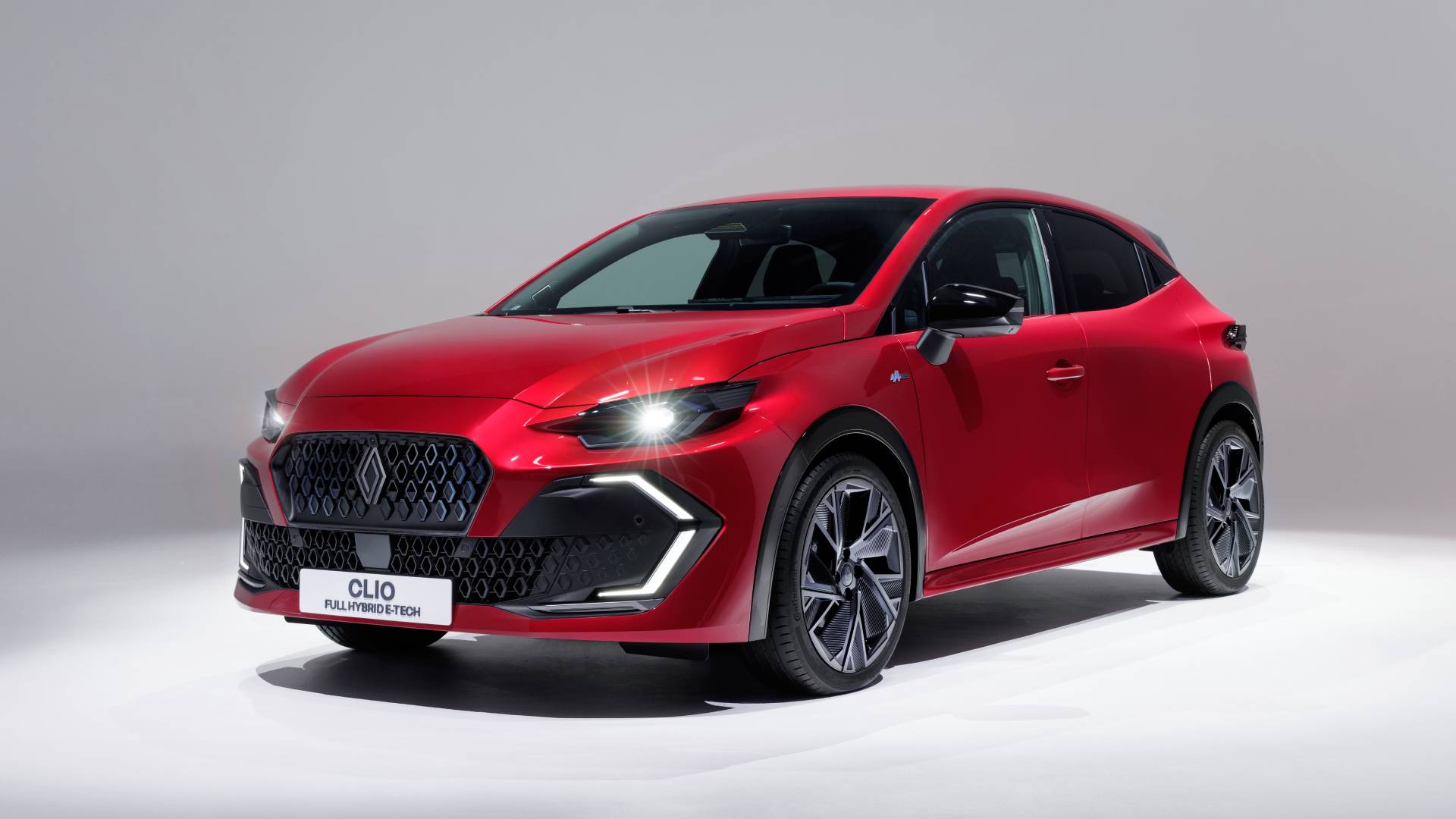 Νέο Renault Clio: Ριζική ανανέωση, υβριδική τεχνολογία και εμφάνιση που μαγνητίζει!