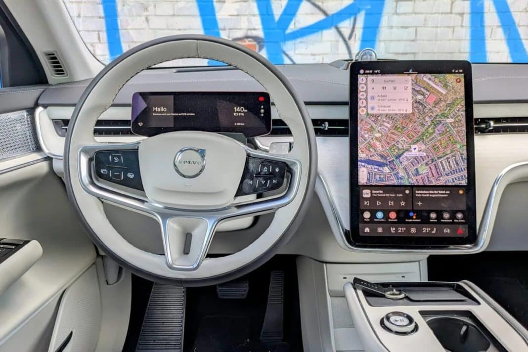 Volvo EX90: Το ηλεκτρικό «θηρίο» που αλλάζει τους κανόνες στα πολυτελή SUV