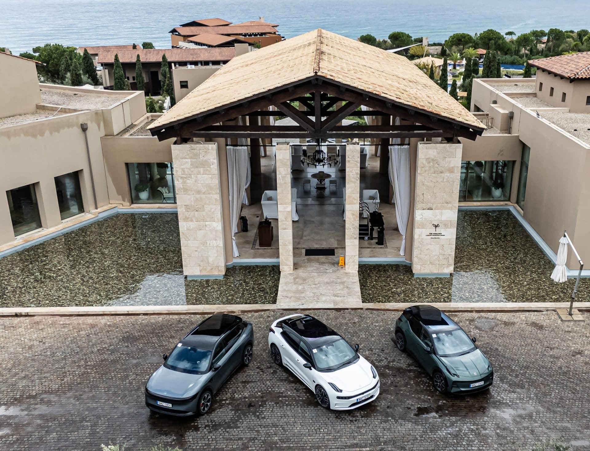 Zeekr: Η νέα εποχή της ηλεκτροκίνησης έρχεται στην Ελλάδα (Τιμές)