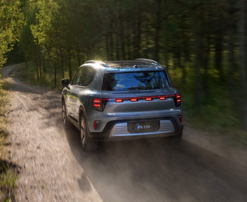 Νέο Smart #5 EHD SUV: Το πρώτο PHEV με αυτονομία 1.615 χλμ. και premium τεχνολογίες