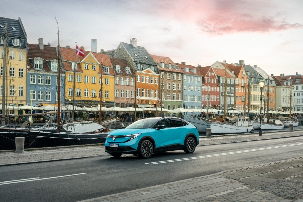 Nissan LEAF: Έρχεται με αυτονομία έως και 622 χλμ.