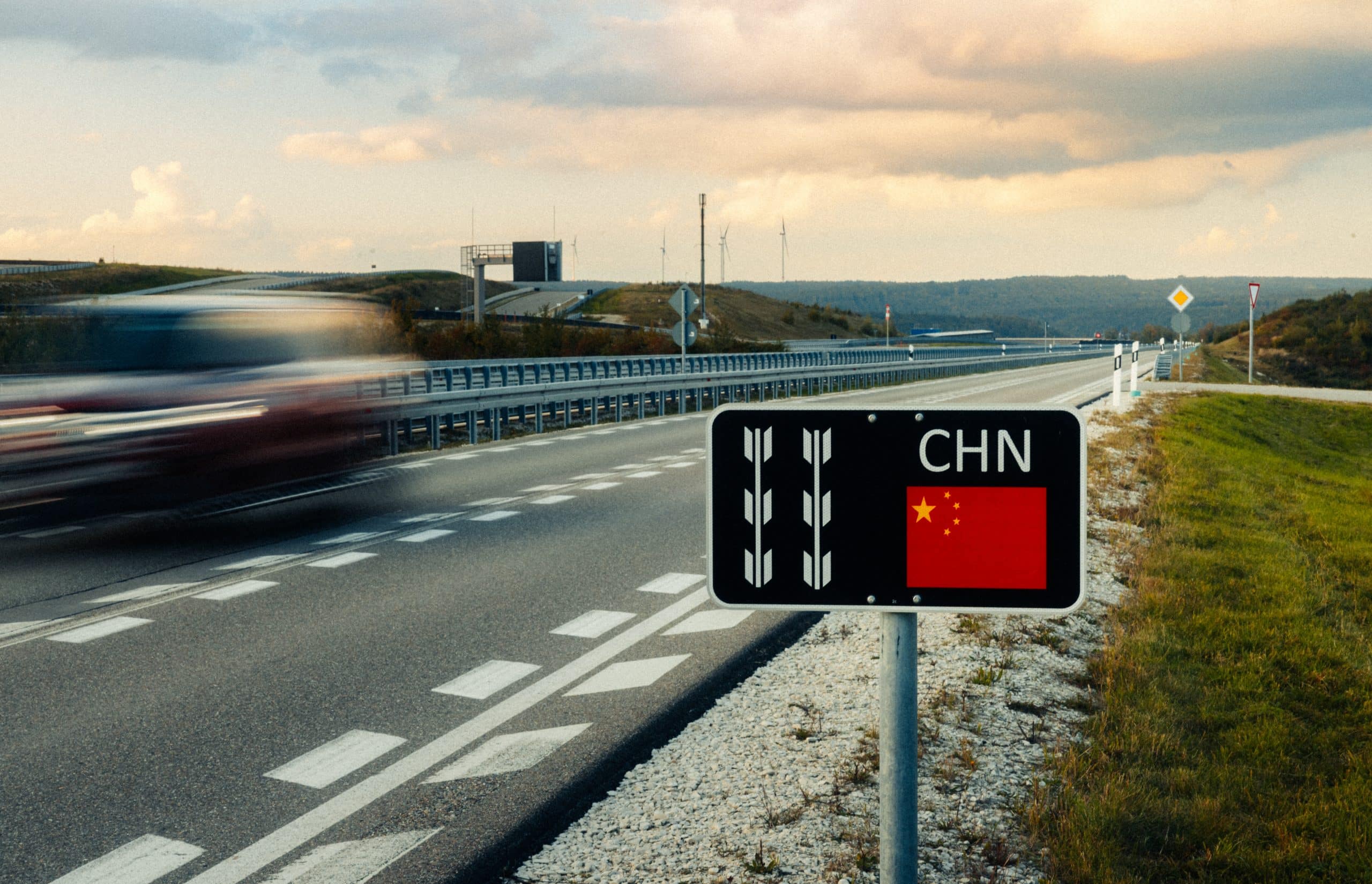 Mercedes-Benz -Αυτό είναι το Κέντρο Δοκιμών Φωτισμού της μάρκας