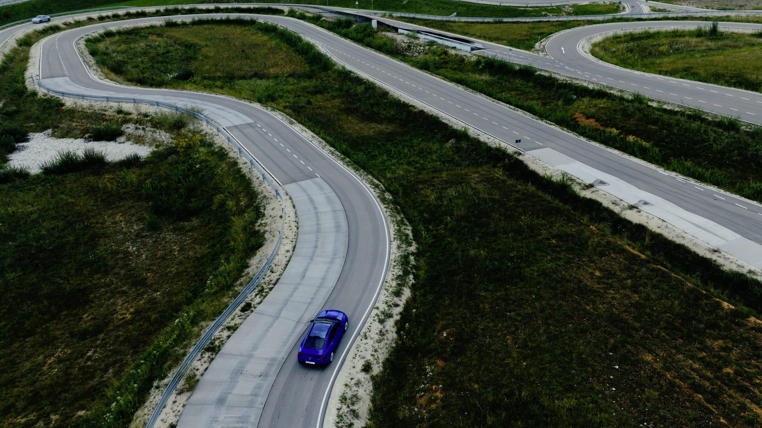 Mercedes-Benz -Αυτό είναι το Κέντρο Δοκιμών Φωτισμού της μάρκας