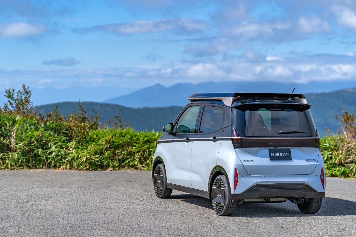 Η Nissan ενσωματώνει την ηλιακή ενέργεια στο Sakura με το καινοτόμο «Ao-Solar Extender»