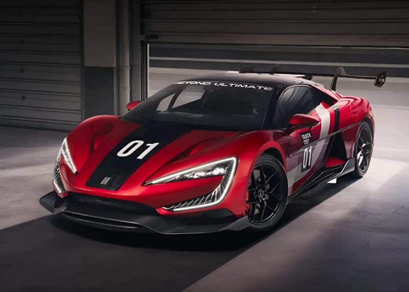 Ο Λέο Σάντσες αποκτά το μοναδικό BYD Yangwang U9 Xtreme στη Βραζιλία