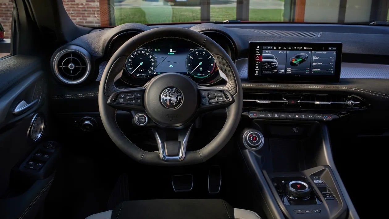 Alfa Romeo Tonale 2025: Το ιταλικό SUV που επιστρέφει πιο σαγηνευτικό, πιο δυναμικό και πιο Alfa από ποτέ!