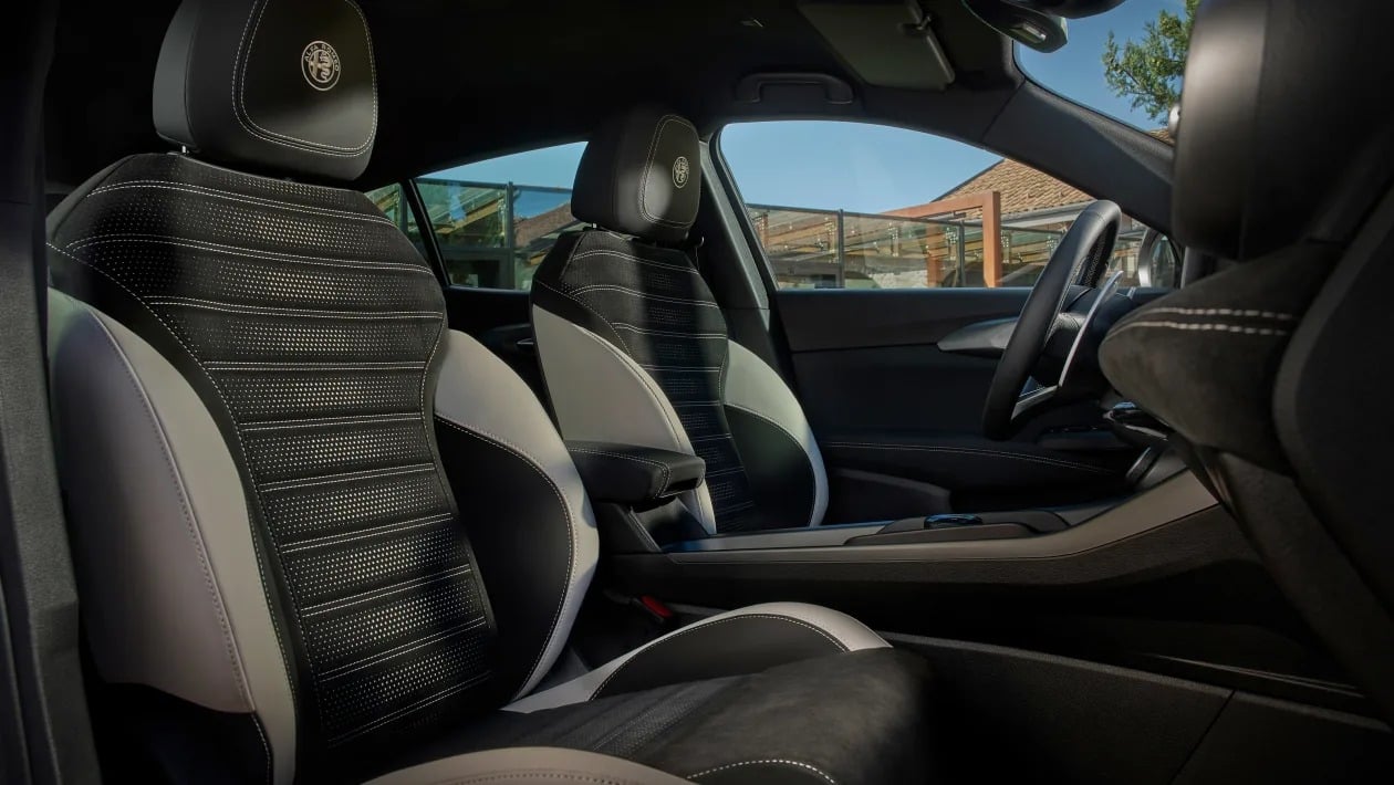 Alfa Romeo Tonale 2025: Το ιταλικό SUV που επιστρέφει πιο σαγηνευτικό, πιο δυναμικό και πιο Alfa από ποτέ!