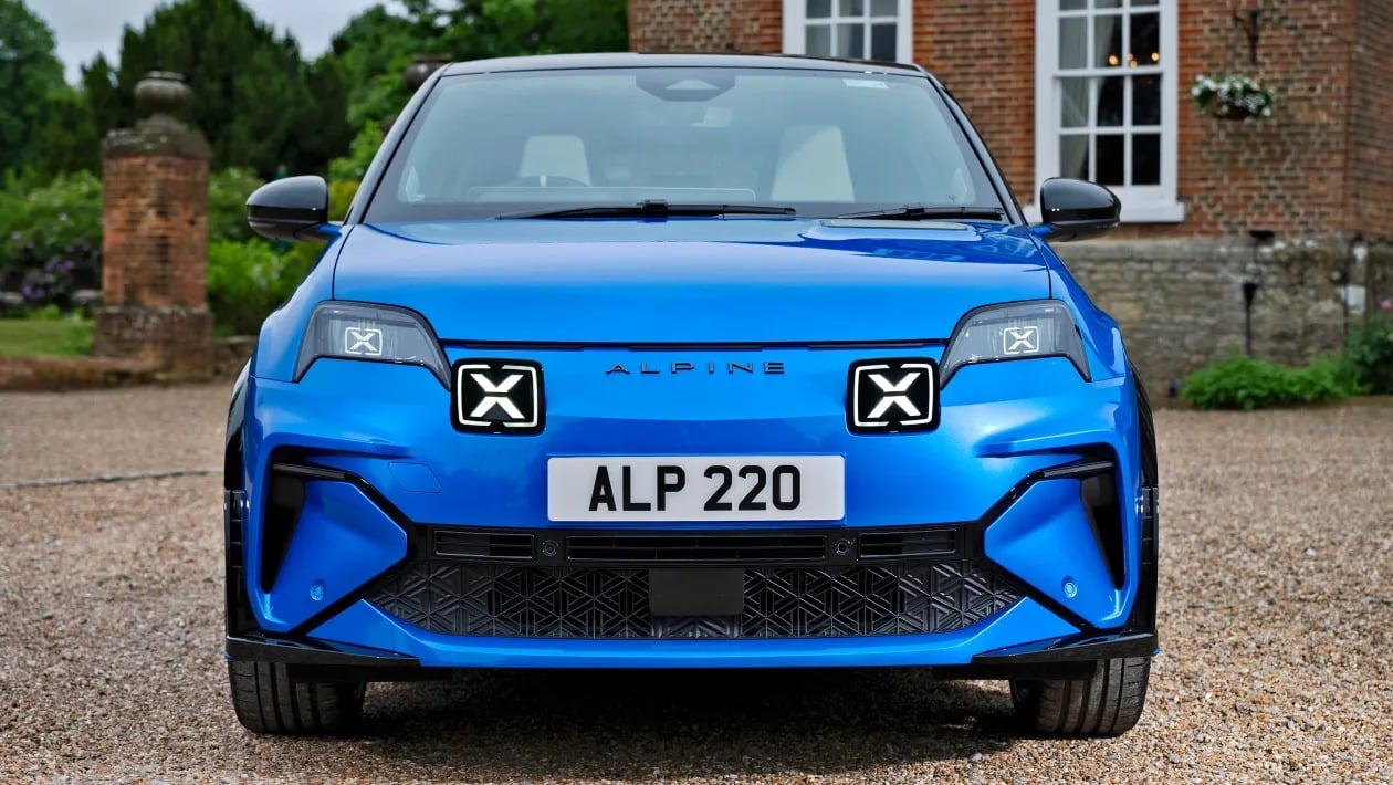 Alpine A290 - French Kiss!