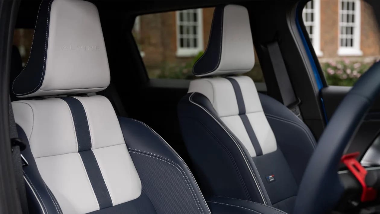 Alpine A290 - French Kiss!