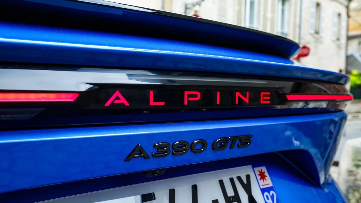 Alpine A390 GTS: Έρωτας με τη δεύτερη ματιά