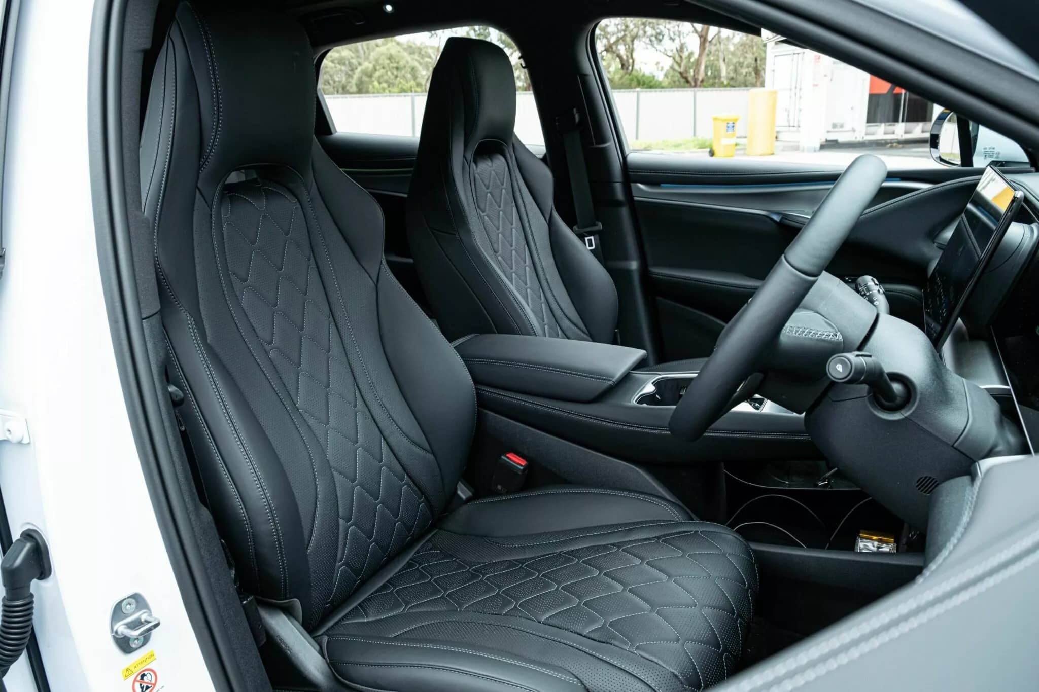 Νέο BYD Sealion 7 - Ο χειρότερος εφιάλτης του Tesla Model Y