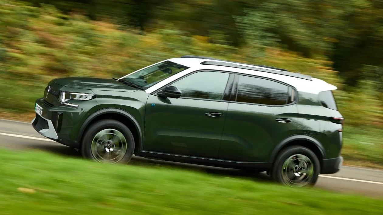 Citroën e-C3 Aircross: Γαλλική άνεση, ηλεκτρική ψυχή!