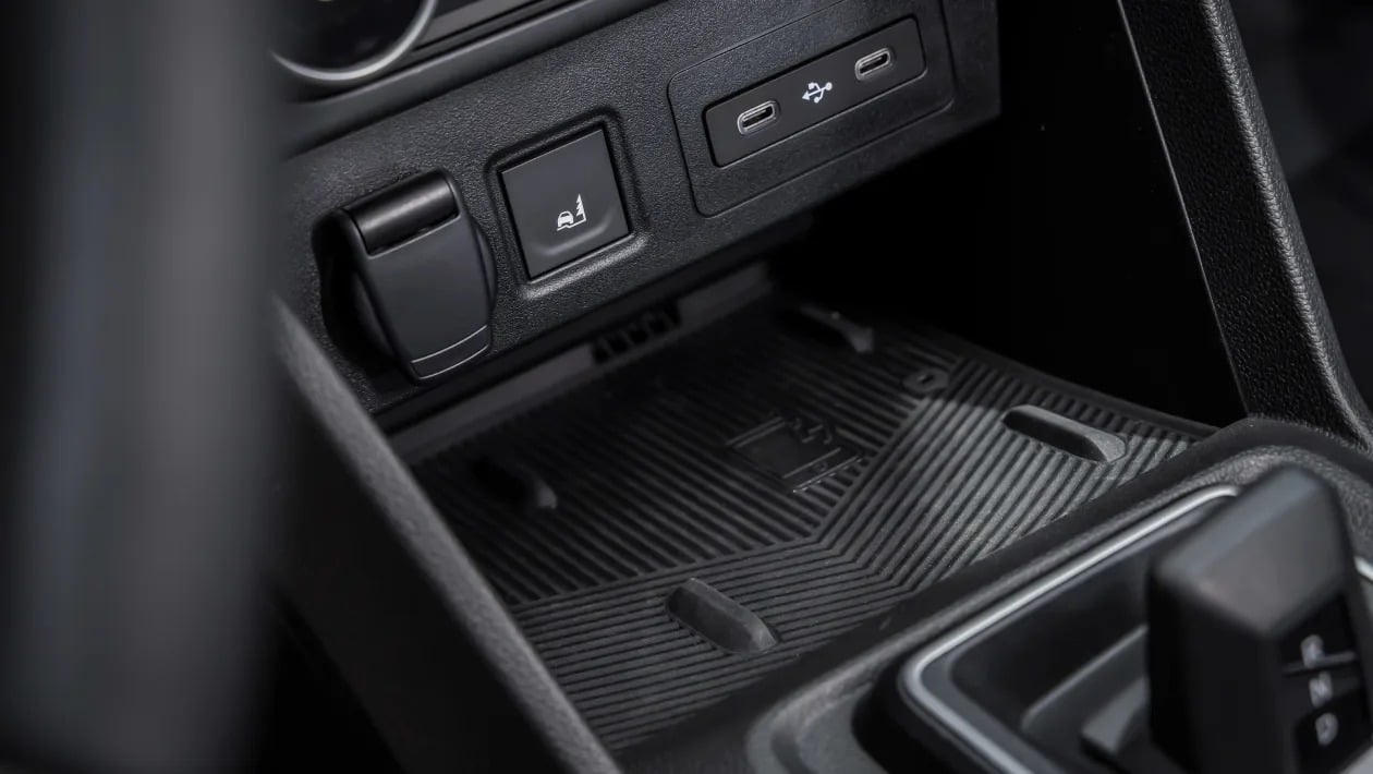 Η Dacia μόλις αποκάλυψε το νέο υβριδικό Sandero – Μικρές αλλαγές, τεράστια διαφορά!