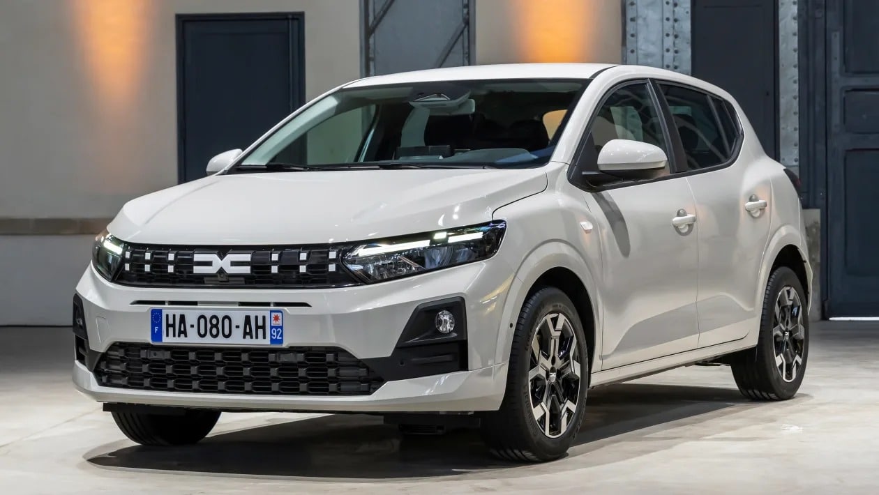 Η Dacia μόλις αποκάλυψε το νέο υβριδικό Sandero – Μικρές αλλαγές, τεράστια διαφορά!