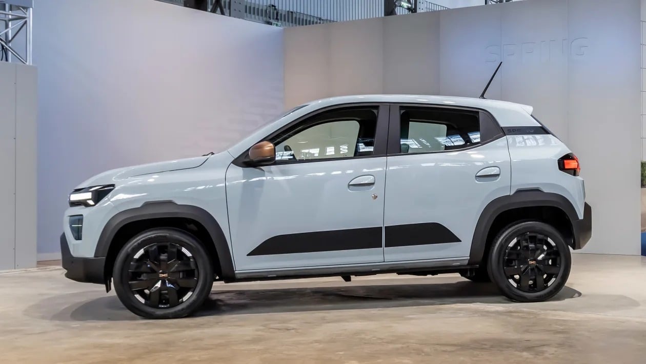 Dacia Spring 2025: Η μεγάλη επιστροφή του πιο οικονομικού ηλεκτρικού με νέα τεχνολογία LFP!