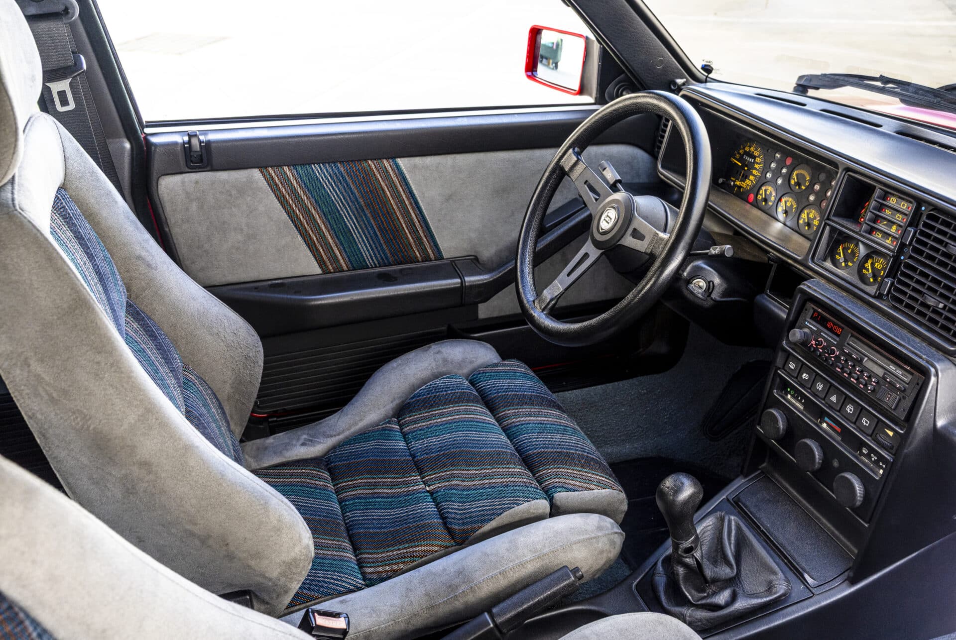 Η Lancia που γεννήθηκε μέσα από τραγωδία και έγινε αθάνατη: Ο μύθος της θρυλικής Delta Integrale