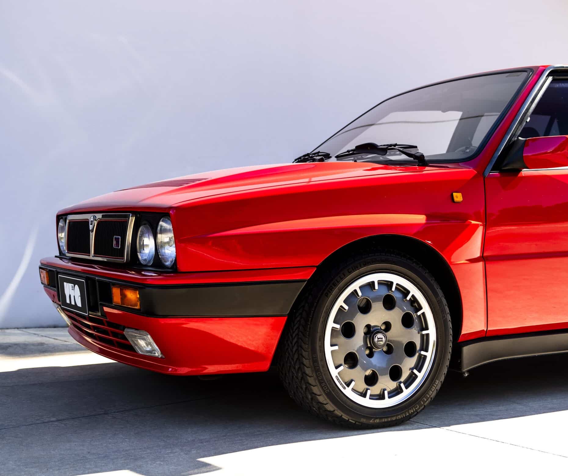 Η Lancia που γεννήθηκε μέσα από τραγωδία και έγινε αθάνατη: Ο μύθος της θρυλικής Delta Integrale